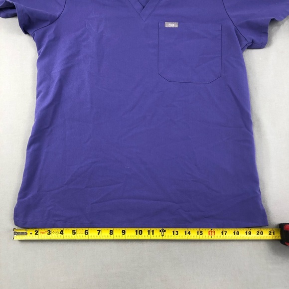 Figs Women’s Scrub Set - Picture 2 of 16